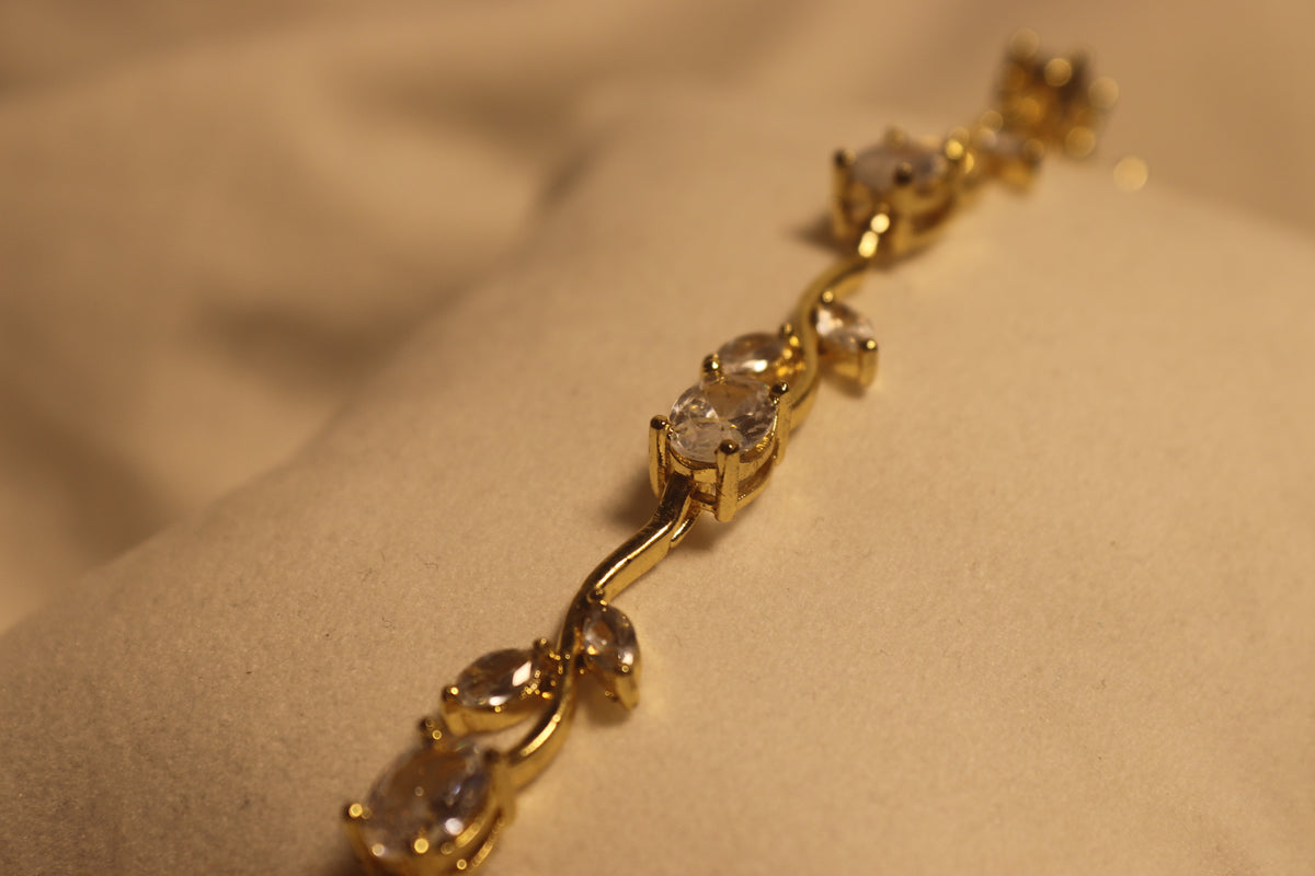Tulip Crystal Vine Bracelet