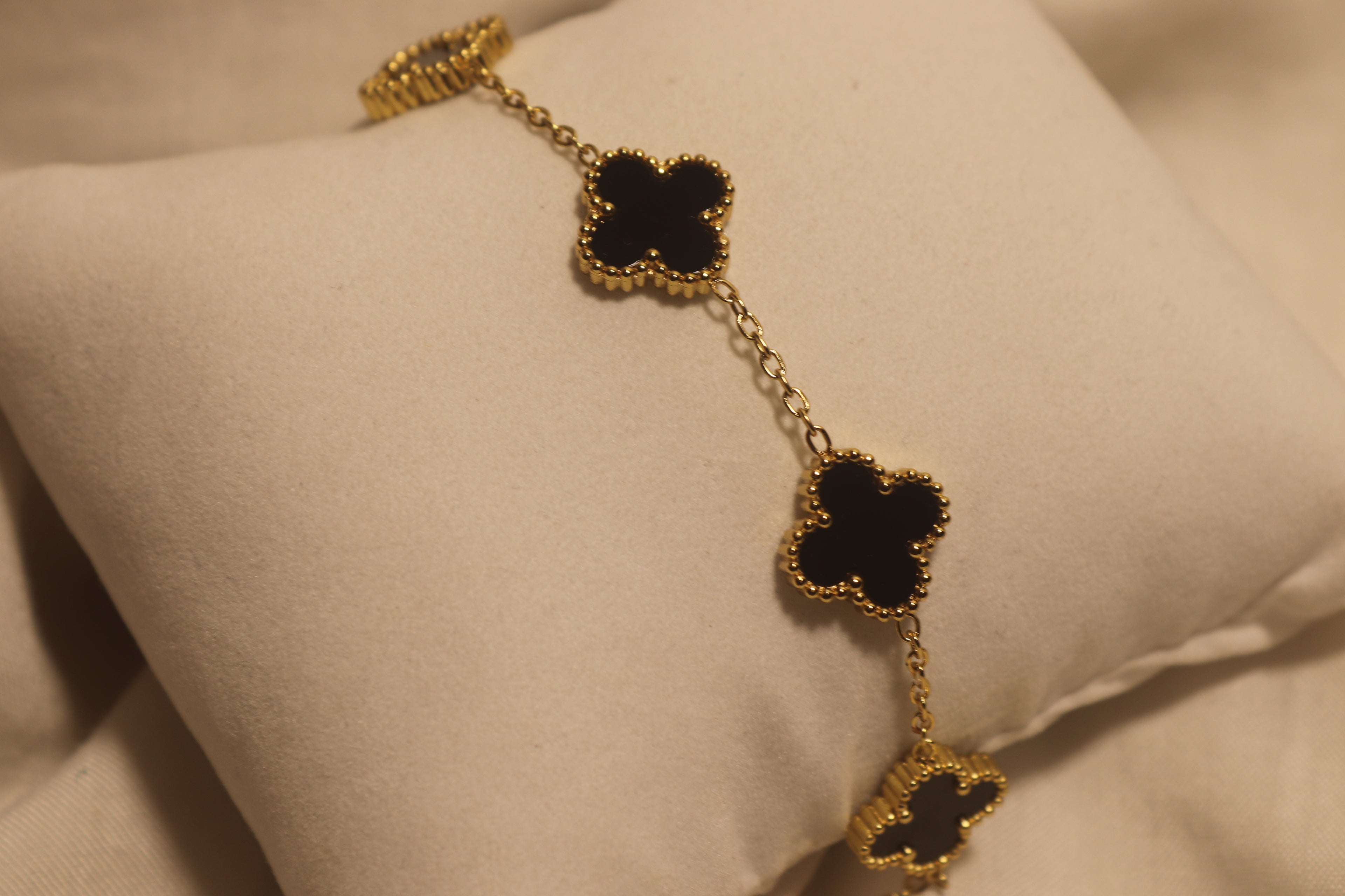 Black Clover Chain Bracelet